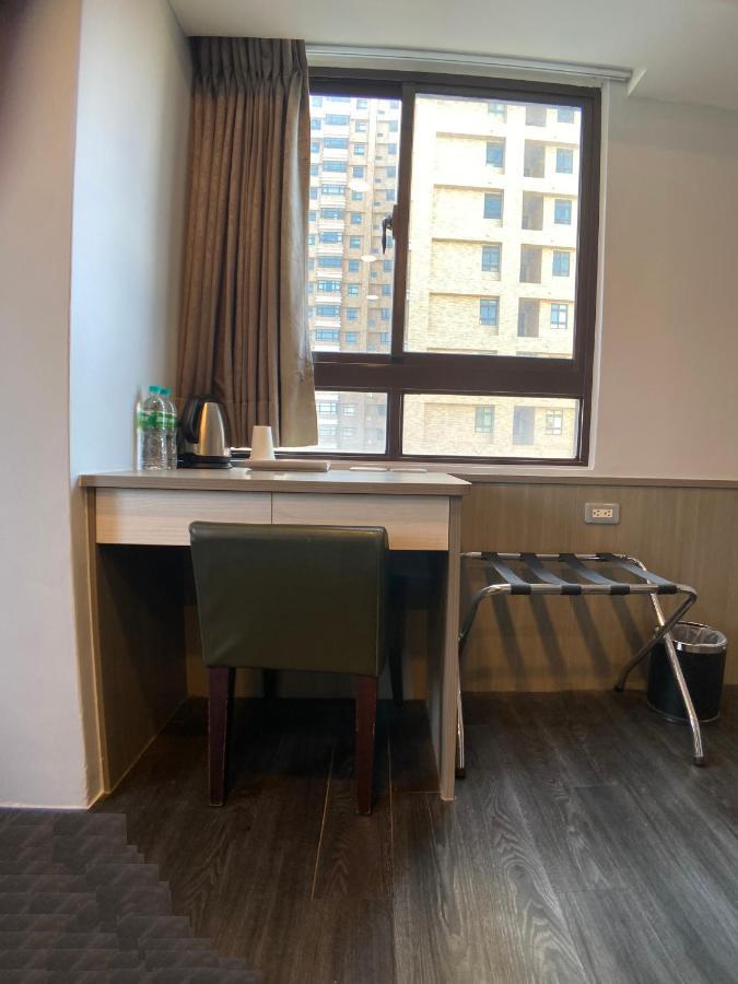 Bonjour Hotel Taichung Eksteriør billede