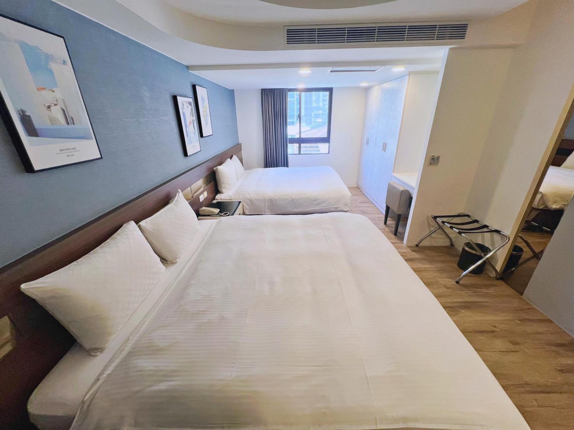 Bonjour Hotel Taichung Eksteriør billede